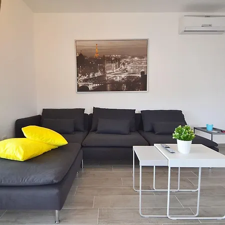 Apartment Dream *